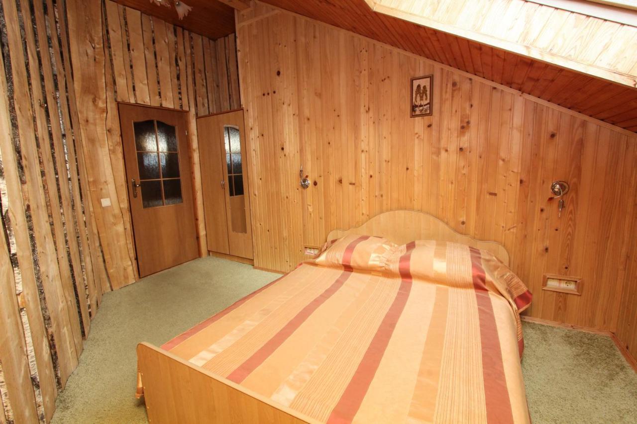 Complex "Shum Lisu" Apartman Tatariv Kültér fotó