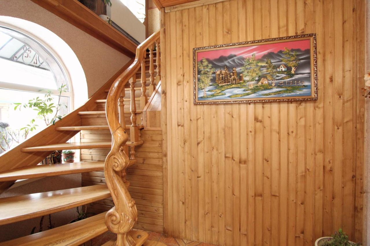 Complex "Shum Lisu" Apartman Tatariv Kültér fotó
