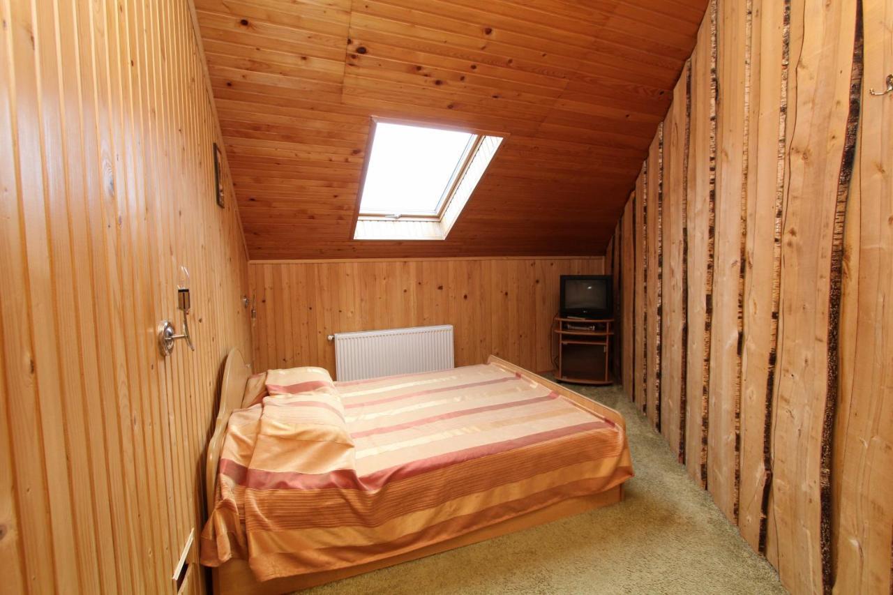 Complex "Shum Lisu" Apartman Tatariv Kültér fotó