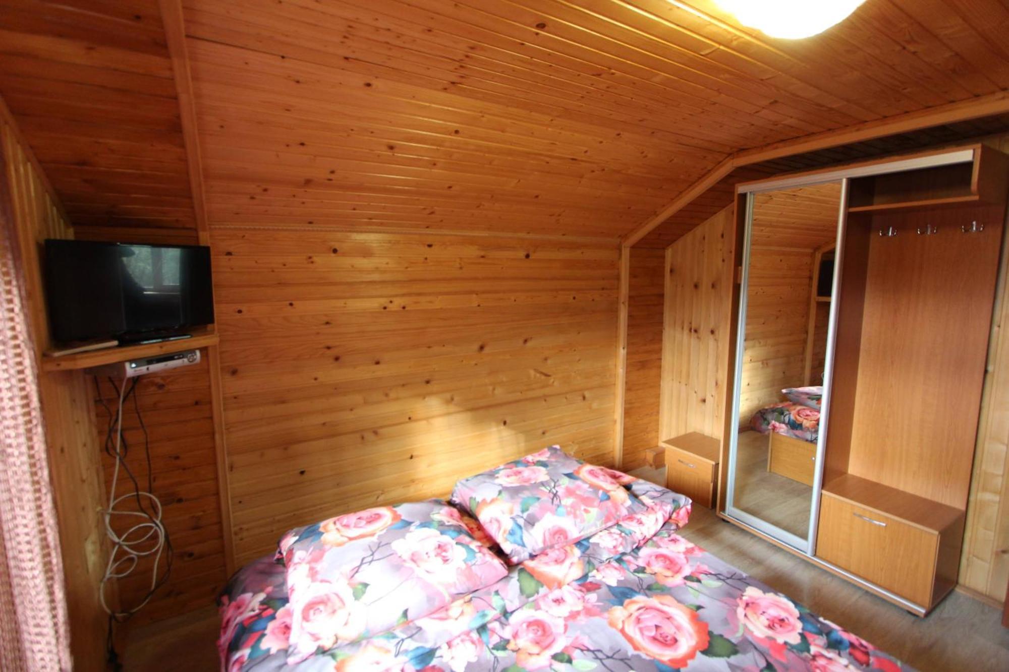 Complex "Shum Lisu" Apartman Tatariv Kültér fotó